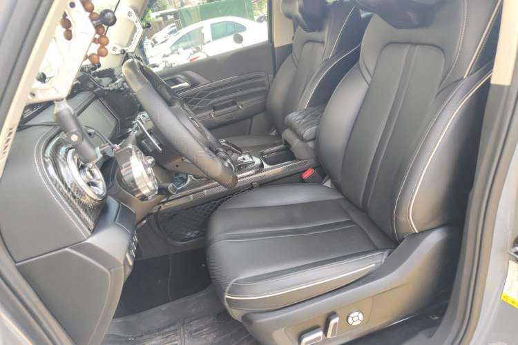 Used Tank 300 2023 Off-Road Edition 2.0T Conqueror Left Front Seat