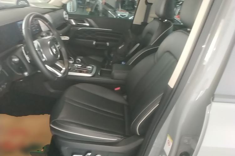 Used Tank 300 2023 City Edition 2.0T—Stylish as Ever Left Front Seat