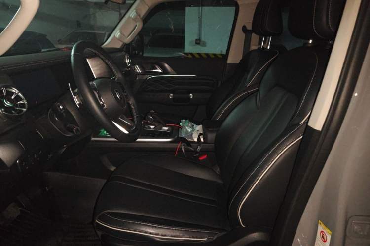 Used Tank 300 2023 Off-Road Edition 2.0T Conqueror Left Front Seat