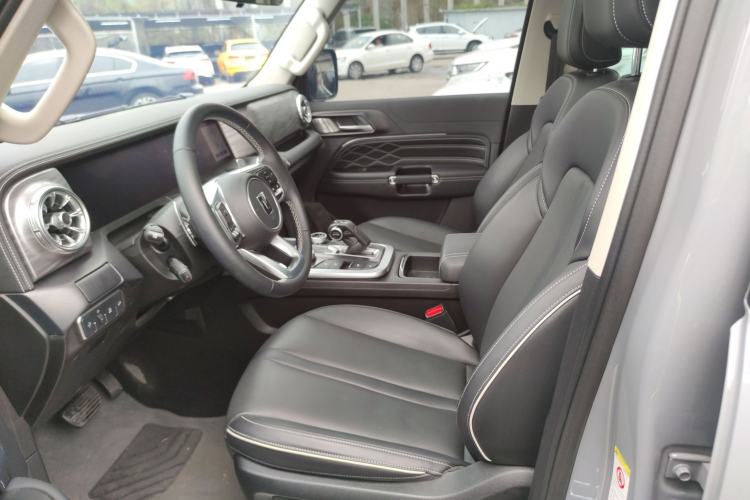 Used Tank 300 2023 Off-Road Edition 2.0T Conqueror Left Front Seat