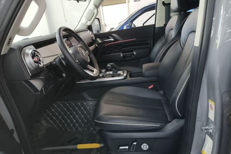 Used Tank 300 2023 Off-Road Edition 2.0T Conqueror Left Front Seat