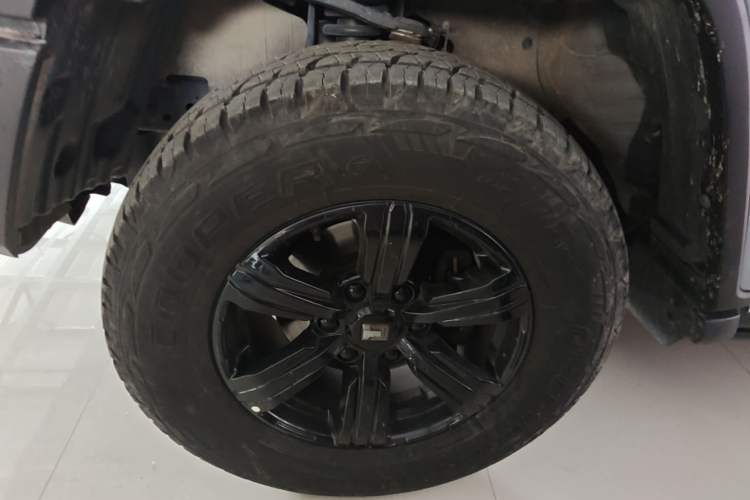 Used Tank 300 2023 City Edition 2.0T My Vision Model Left Front Wheel Hub
