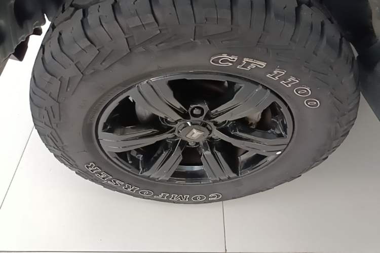 Used Tank 300 2023 Off-Road Edition 2.0T Challenger Left Front Wheel Hub