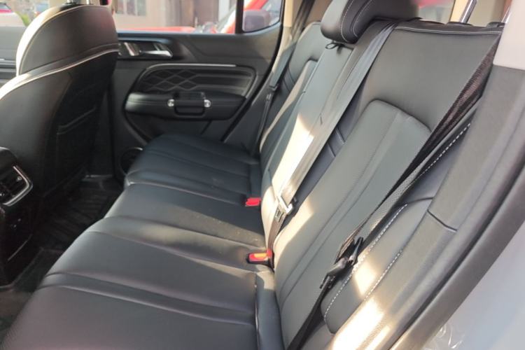 Used Tank 300 2023 City Edition 2.0T—Stylish as Ever Left Rear Seat