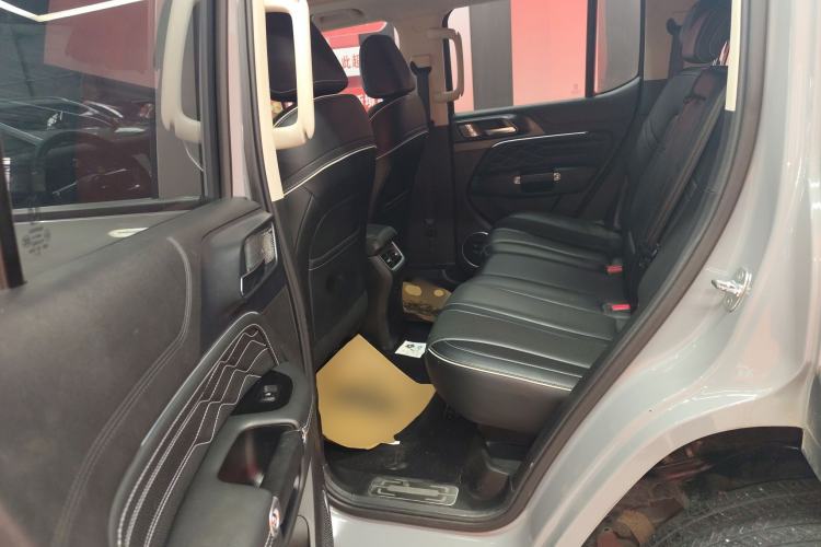 Used Tank 300 2023 Off-Road Edition 2.0T Conqueror Left Rear Seat