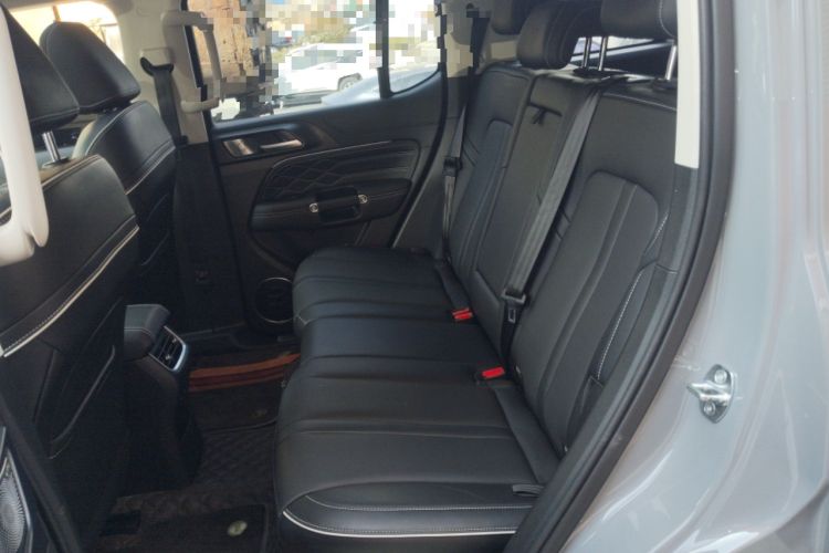 Used Tank 300 2023 City Edition 2.0T—Stylish as Ever Left Rear Seat