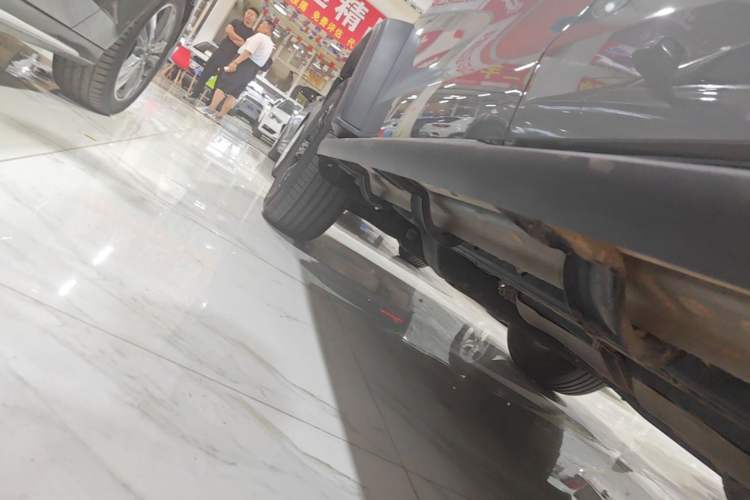 Used Tank 300 2023 Off-Road Edition 2.0T Conqueror Left Side Sill