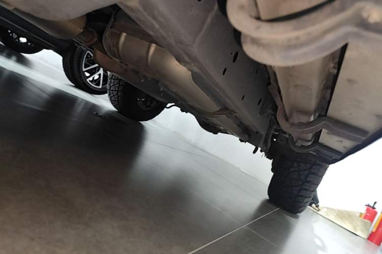 Used Tank 300 2023 Off-Road Edition 2.0T Conqueror Left Side Sill