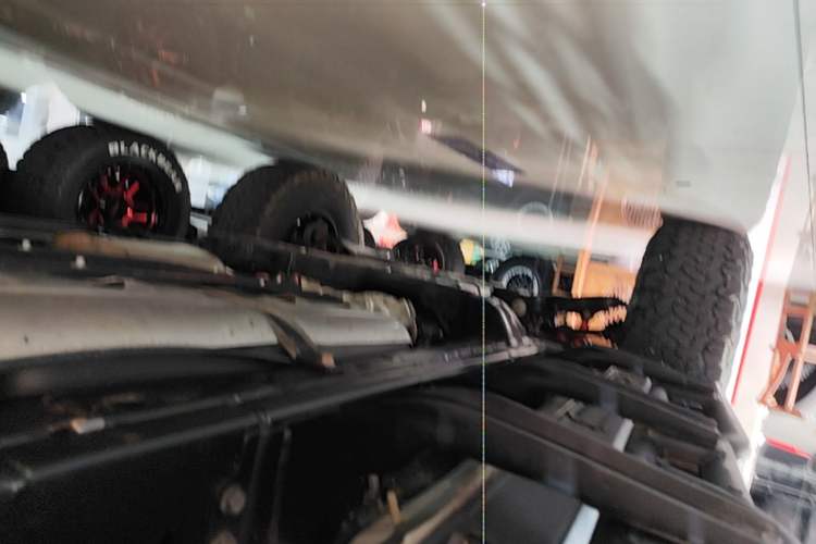 Used Tank 300 2023 2.0T Iron Rider 02 Left Side Sill