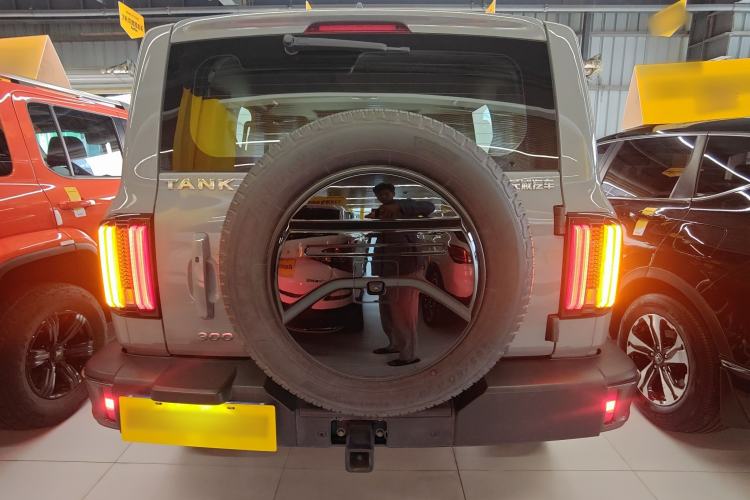 Used Tank 300 2023 City Edition 2.0T—Stylish as Ever Rear