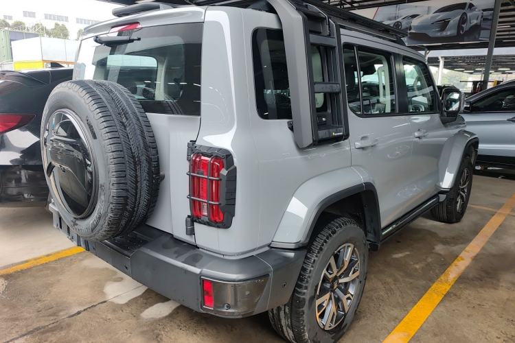 Used Tank 300 2023 City Edition 2.0T—Stylish as Ever Rear Right 45 Deg