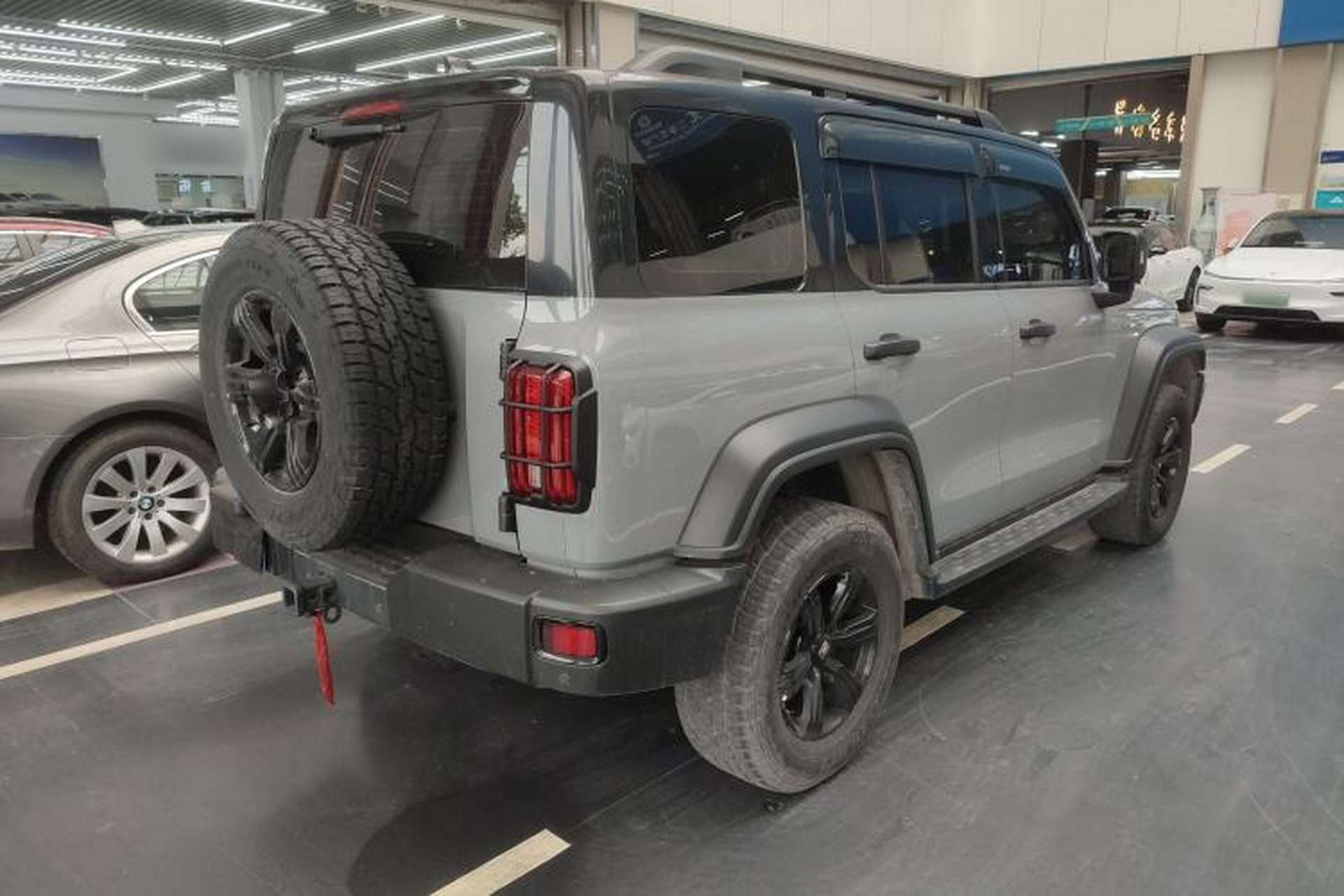 Used Tank 300 2023 Off-Road Edition 2.0T Conqueror Rear Right 45 Deg