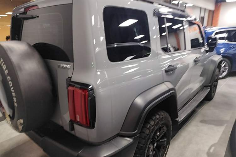 Used Tank 300 2023 Off-Road Edition 2.0T Conqueror Rear Right 45 Deg