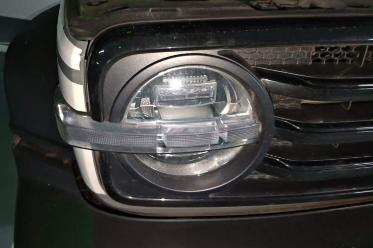 Used Tank 300 2023 Off-Road Edition 2.0T Conqueror Right Front Headlight