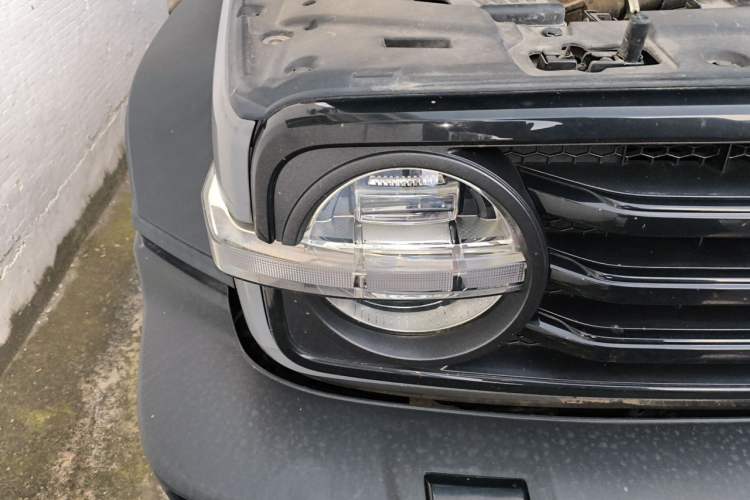 Used Tank 300 2023 Off-Road Edition 2.0T Conqueror Right Front Headlight