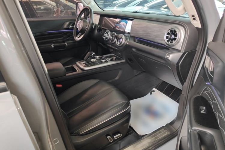 Used Tank 300 2023 City Edition 2.0T—Stylish as Ever Right Front Seat