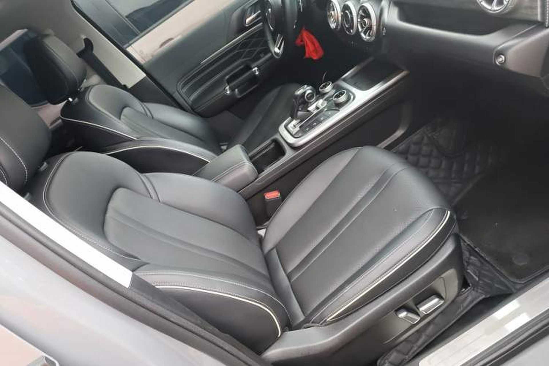 Used Tank 300 2023 Off-Road Edition 2.0T Conqueror Right Front Seat