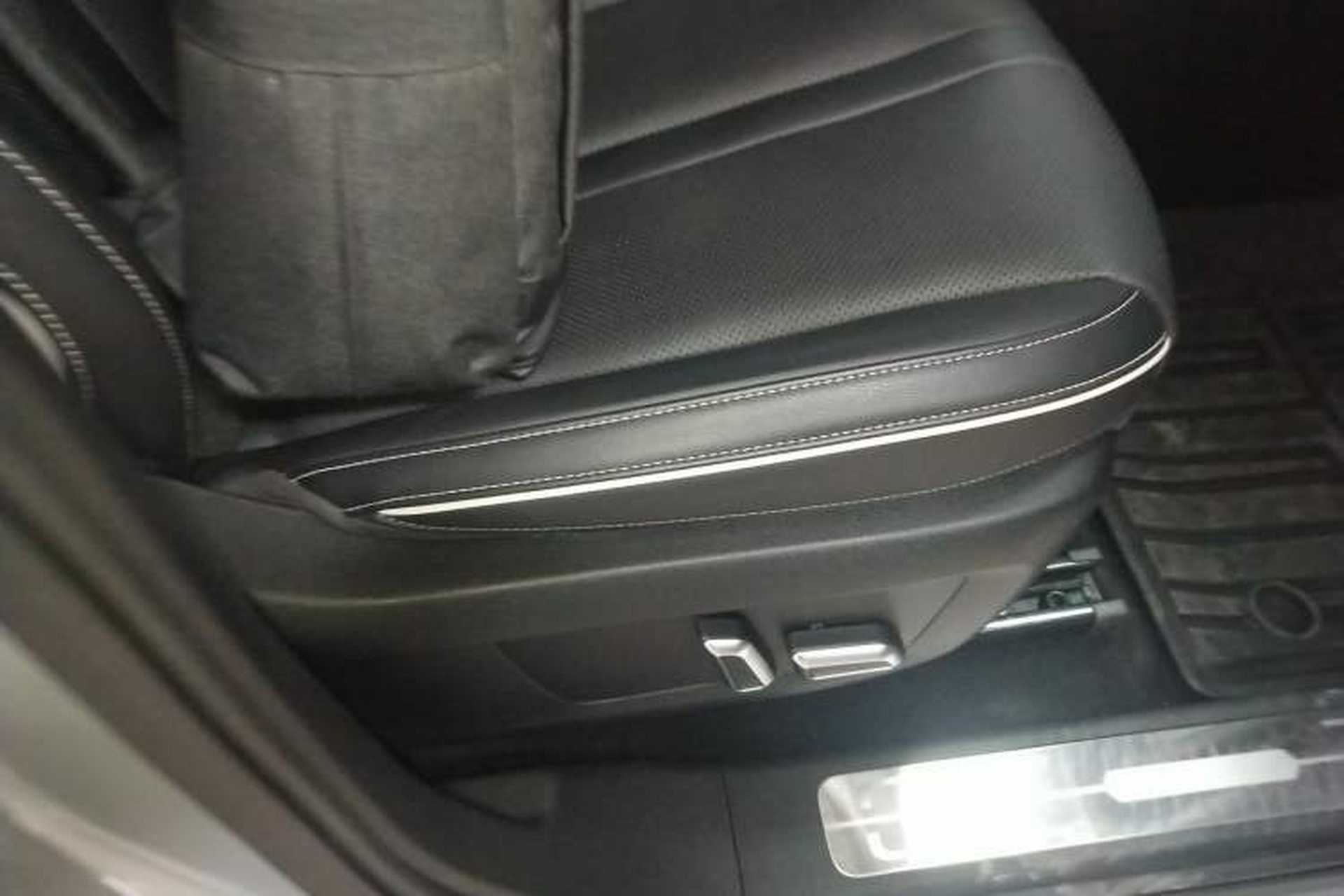 Used Tank 300 2023 City Edition 2.0T—Stylish as Ever Right Front Seat