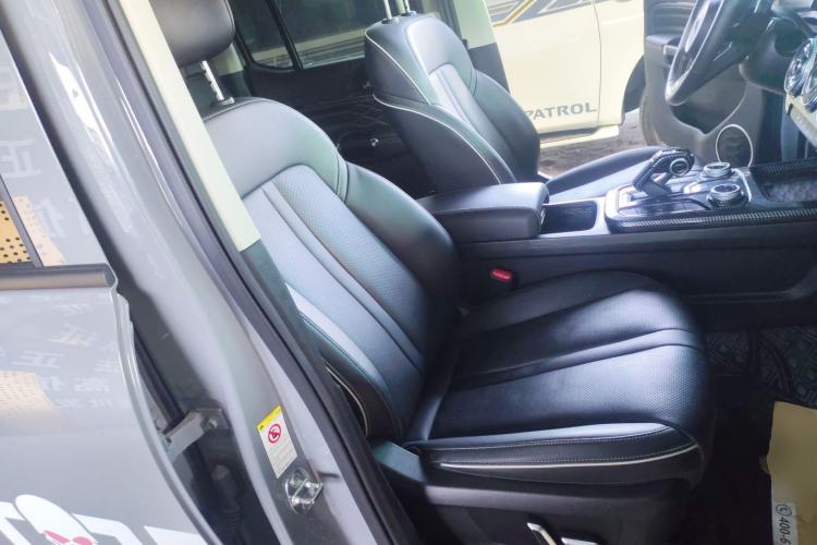 Used Tank 300 2023 Off-Road Edition 2.0T Conqueror Right Front Seat
