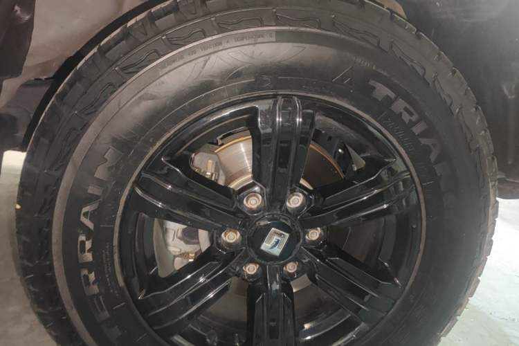 Used Tank 300 2023 Off-Road Edition 2.0T Challenger Right Front Wheel Hub