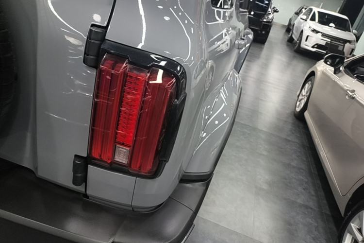 Used Tank 300 2023 City Edition 2.0T—Stylish as Ever Right Rear Taillight