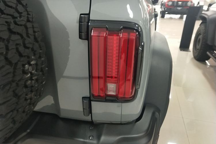 Used Tank 300 2023 2.0T Iron Rider 02 Right Rear Taillight