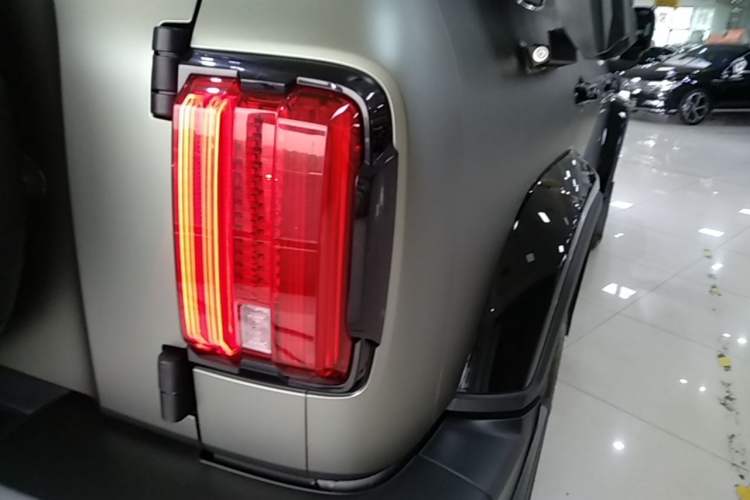 Used Tank 300 2023 City Edition 2.0T—Stylish as Ever Right Rear Taillight