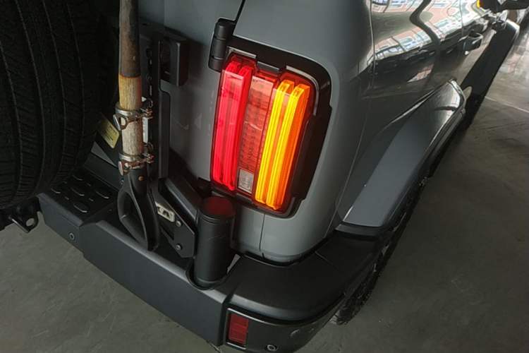 Used Tank 300 2023 City Edition 2.0T—Stylish as Ever Right Rear Taillight