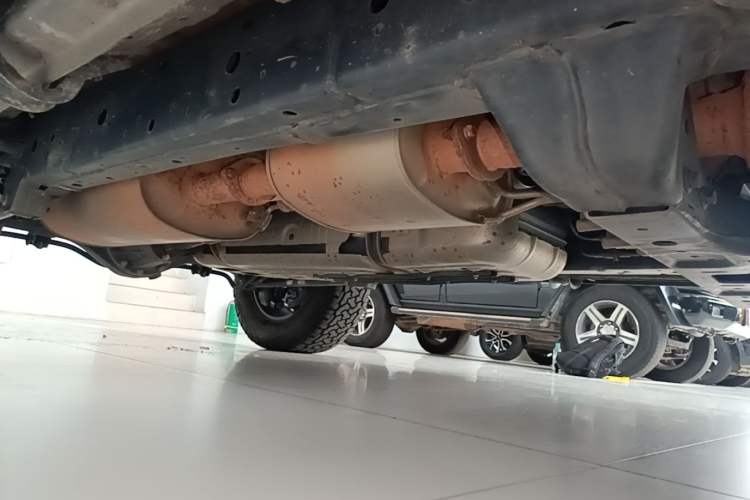 Used Tank 300 2023 Off-Road Edition 2.0T Challenger Right Side Sill