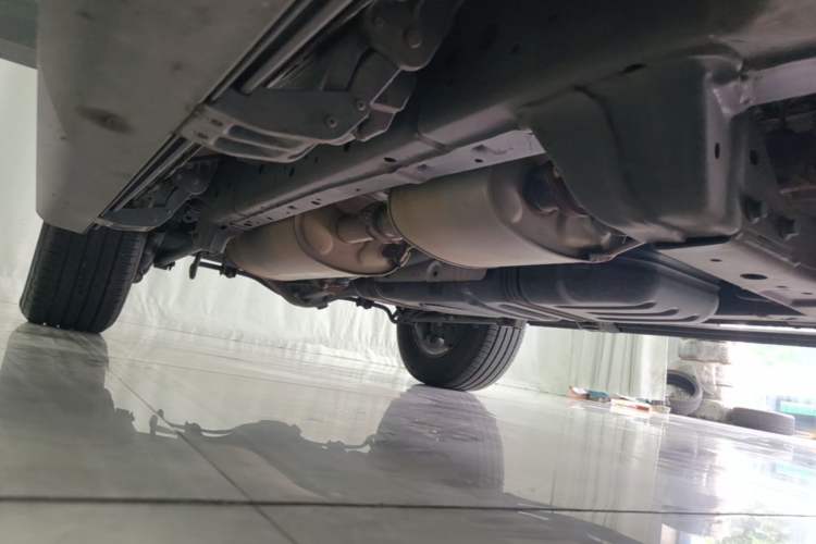 Used Tank 300 2023 City Edition 2.0T—Stylish as Ever Right Side Sill