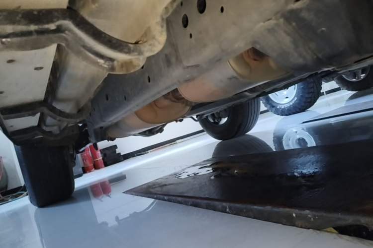 Used Tank 300 2023 Off-Road Edition 2.0T Conqueror Right Side Sill