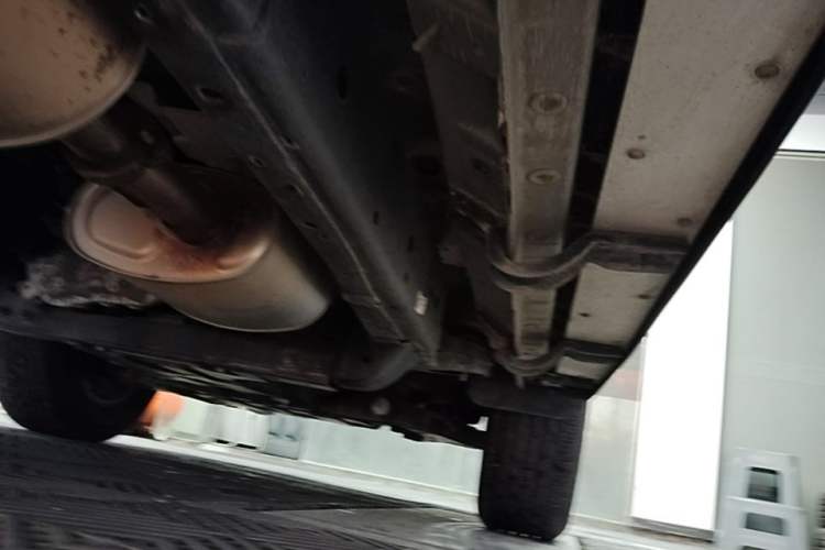 Used Tank 300 2023 Off-Road Edition 2.0T Conqueror Right Side Sill