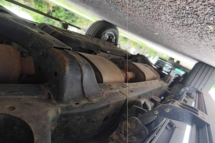 Used Tank 300 2023 City Edition 2.0T—Stylish as Ever Right Side Sill