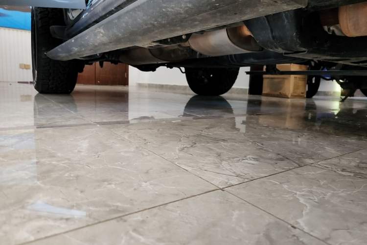 Used Tank 300 2023 City Edition 2.0T—Stylish as Ever Right Side Sill