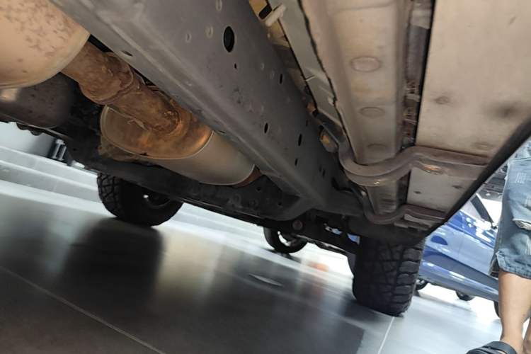 Used Tank 300 2023 Off-Road Edition 2.0T Conqueror Right Side Sill
