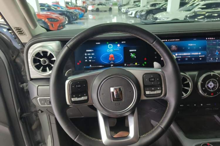 Used Tank 300 2023 City Edition 2.0T—Stylish as Ever Steering Wheel