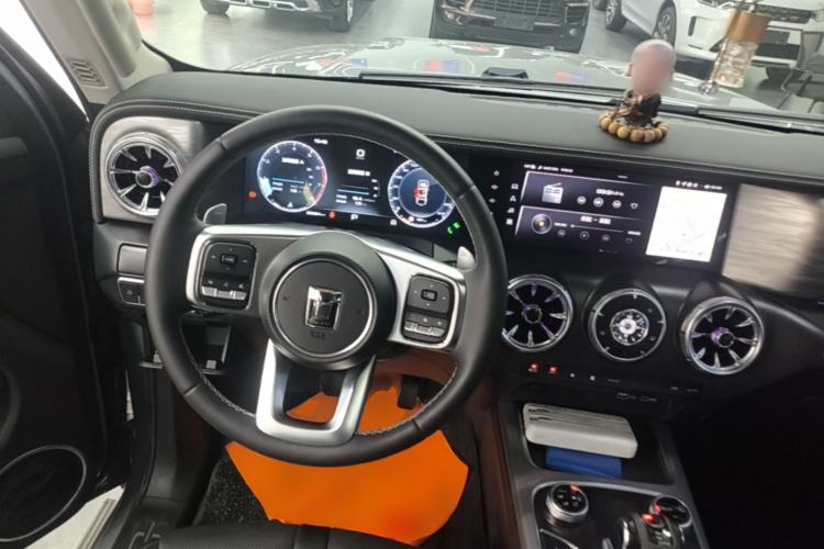 Used Tank 300 2023 City Edition 2.0T—Stylish as Ever Steering Wheel