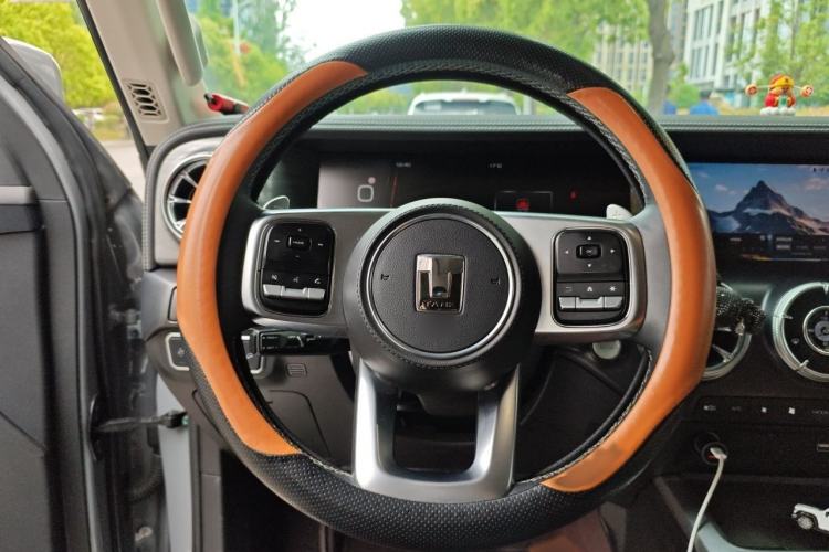 Used Tank 300 2023 City Edition 2.0T—Stylish as Ever Steering Wheel