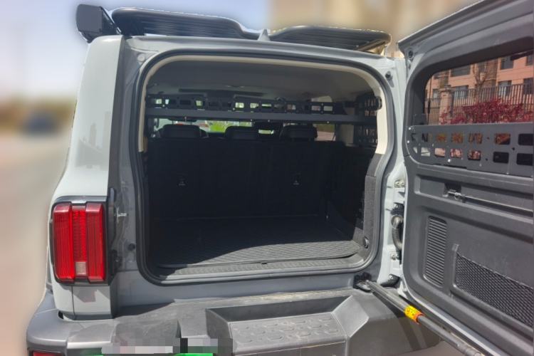 Used Tank 300 2023 Off-Road Edition 2.0T Conqueror Trunk