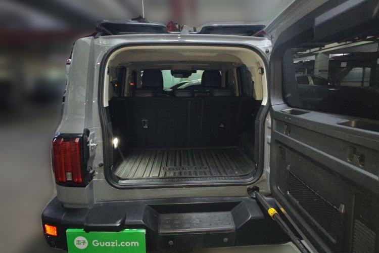 Used Tank 300 2023 Off-Road Edition 2.0T Conqueror Trunk