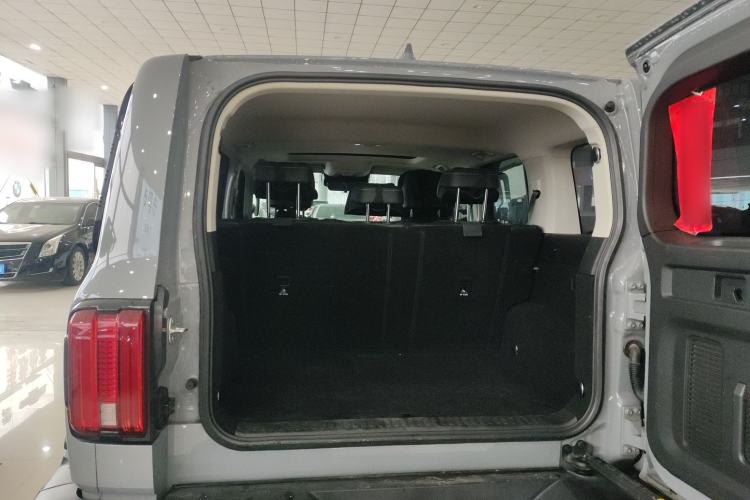 Used Tank 300 2023 Off-Road Edition 2.0T Conqueror Trunk