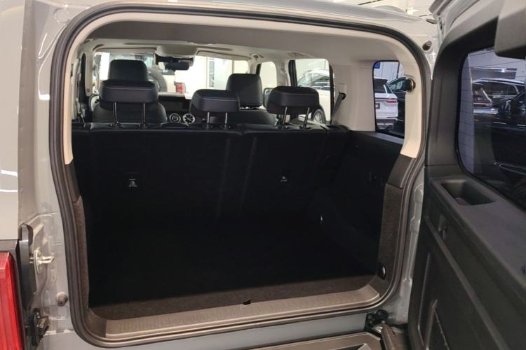 Used Tank 300 2023 Off-Road Edition 2.0T Challenger Trunk