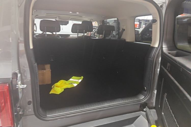 Used Tank 300 2023 Off-Road Edition 2.0T Conqueror Trunk