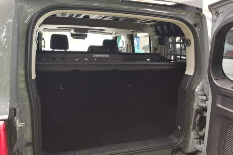 Used Tank 300 2023 Off-Road Edition 2.0T Conqueror Trunk