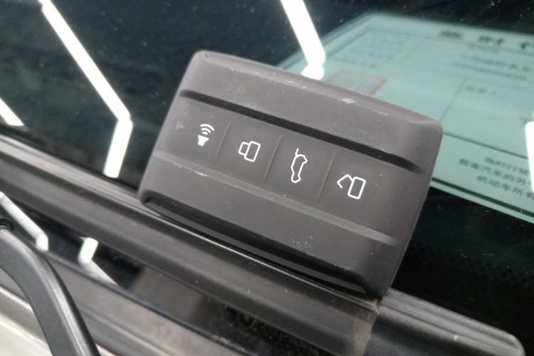 Used Tank 300 2023 Off-Road Edition 2.0T Conqueror Vehicle Key
