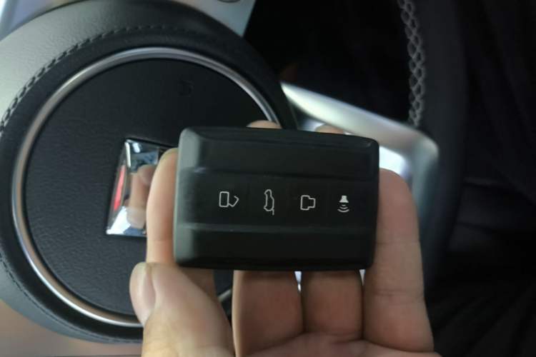 Used Tank 300 2023 City Edition 2.0T—Stylish as Ever Vehicle Key