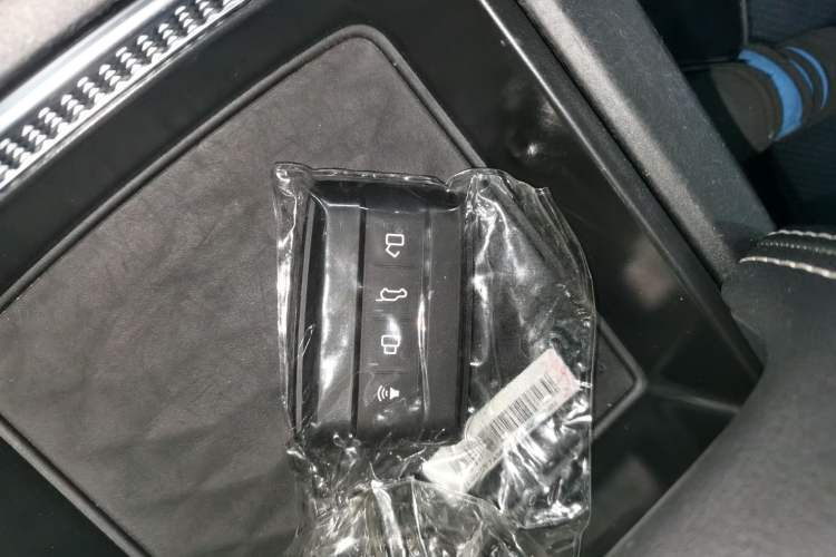Used Tank 300 2023 Off-Road Edition 2.0T Conqueror Vehicle Key