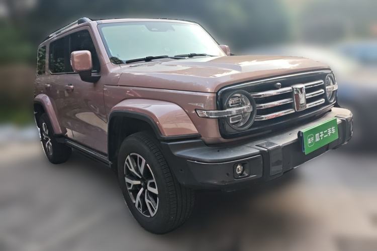 Used Tank 300 2023 City Edition 2.0T—Stylish as Ever Front Right 45 Deg