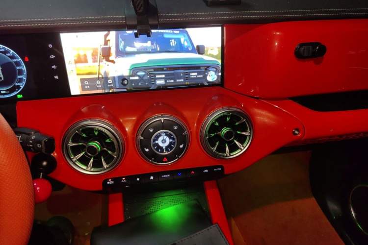 Used Tank 300 2023 Off-Road Edition 2.0T Conqueror Audio And AC Panel