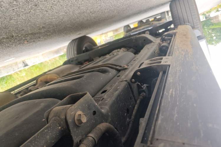Used Tank 300 2023 City Edition 2.0T—Stylish as Ever Chassis Rear Left
